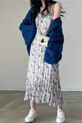 Strandkleid mit lockeren Trägern und Print